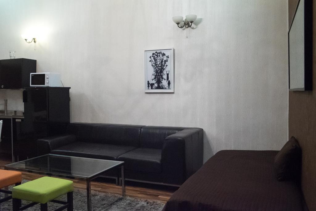 Inviting Flat In The Heart Of Town Lejlighed Budapest Eksteriør billede